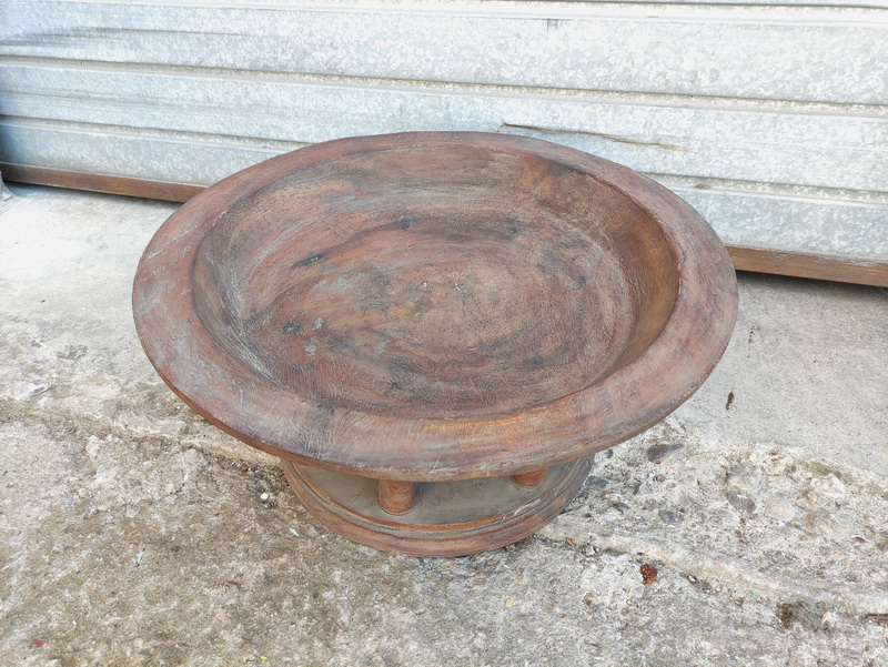 mesa fuente peana asia mad 22.5-20-20 o49.5-41.8-44 1u